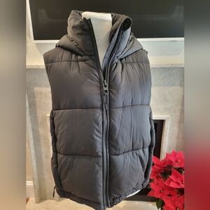 Zara Black Puffer Vest